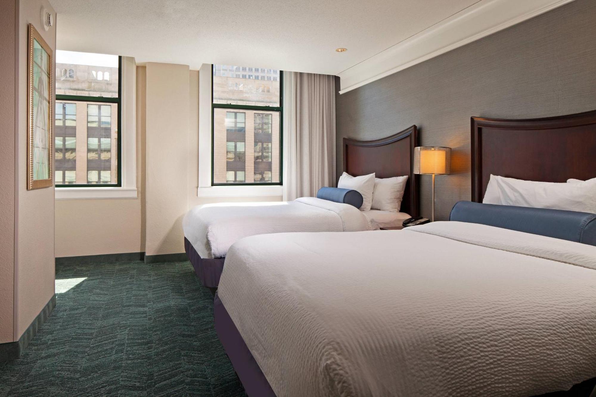 Hotel Springhill By Marriott Downtown/inner Harbor 3*